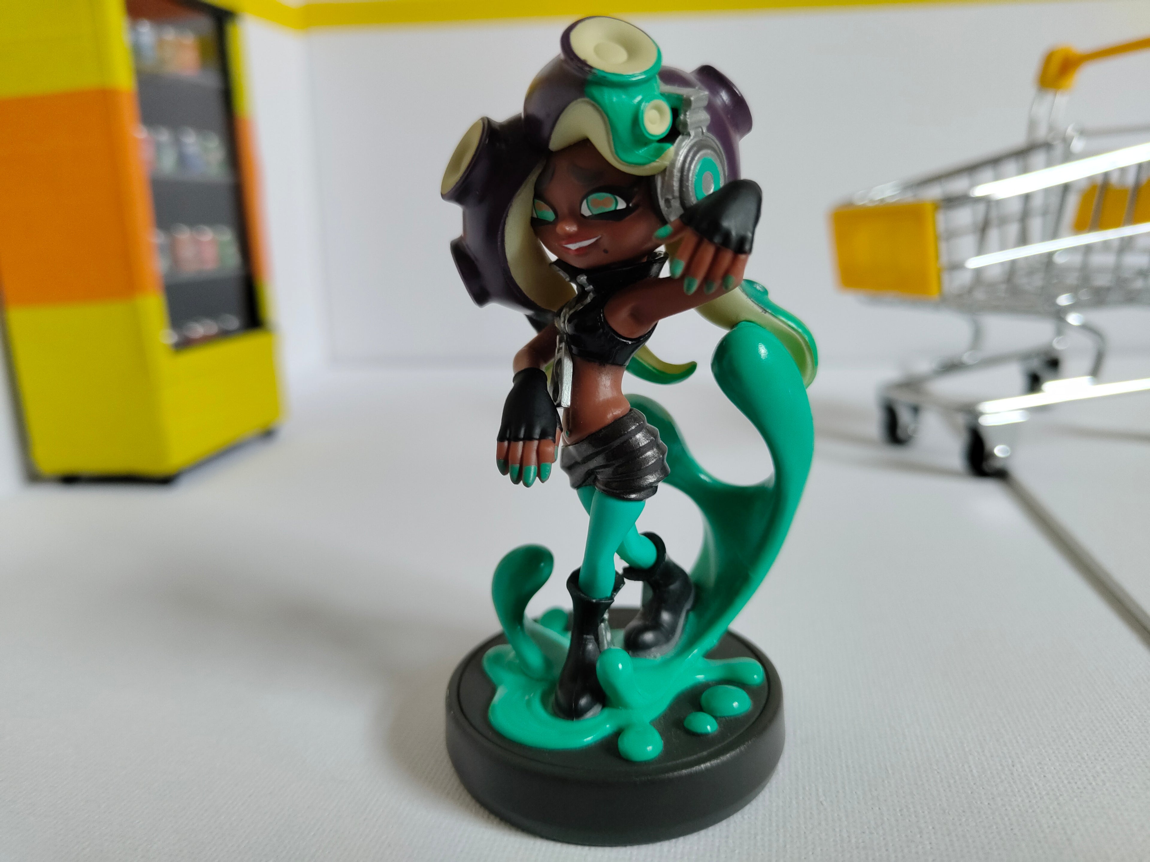 Splatoon 2 Marina Amiibo